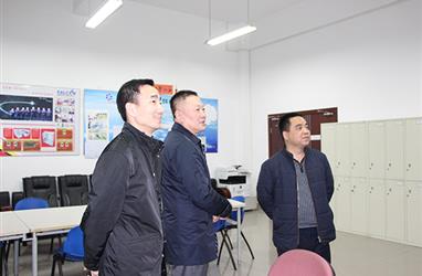 新春走基層