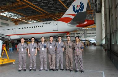 工會進班組：機艙內的“造型師”